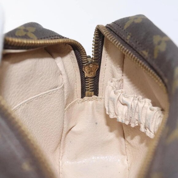 LOUIS VUITTON Monogram Trousse Toilette 18 Pouch - Picture 13 of 14